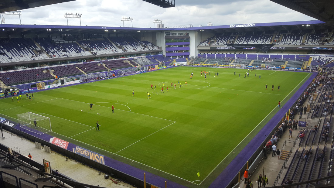 RSC Anderlecht scores first cashless goal - Sports Venue Business (SVB)